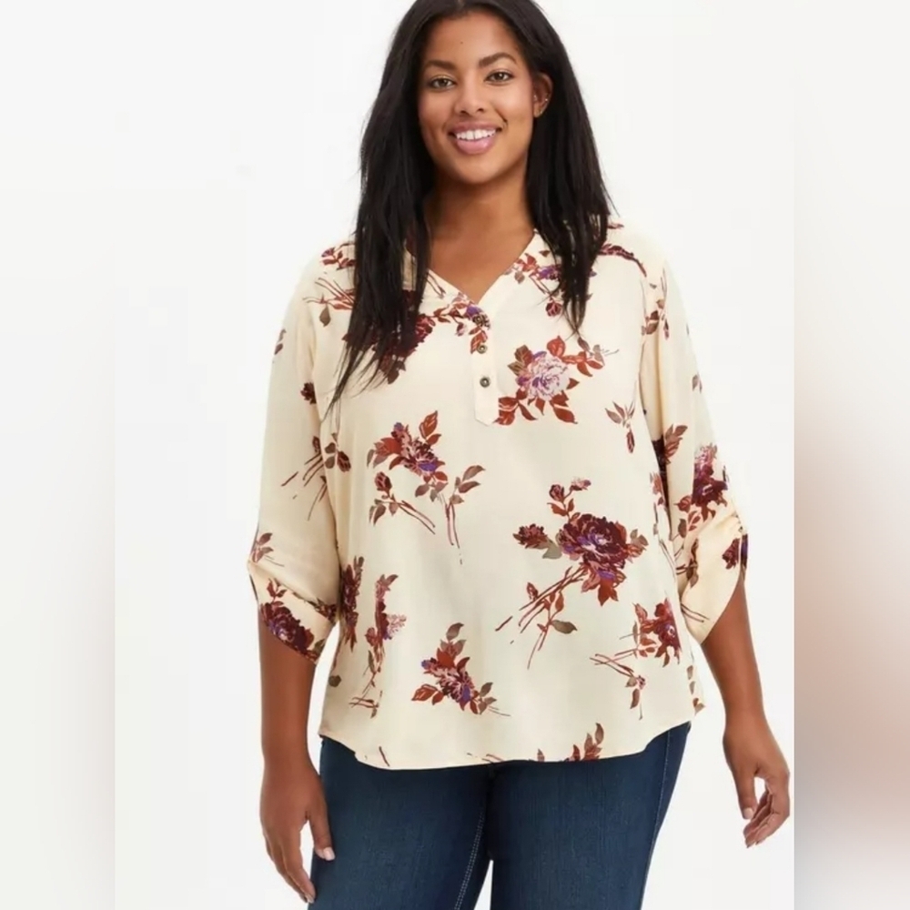 Torrid Harper Pullover Blouse - Challis Floral Sand, Plus Size 1
